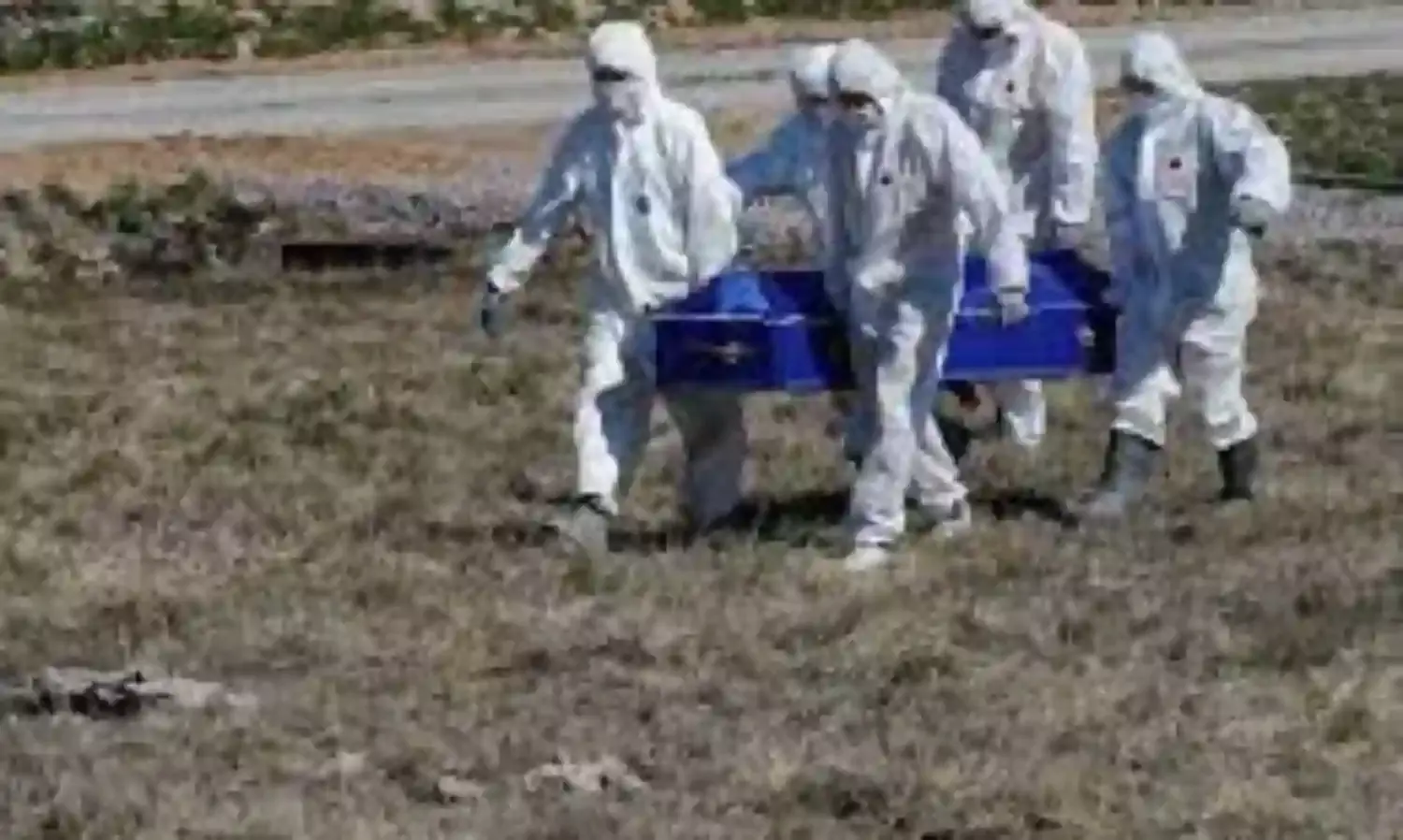 Pakistan’s COVID-19 deaths cross 20,000 with vaccines hard to get