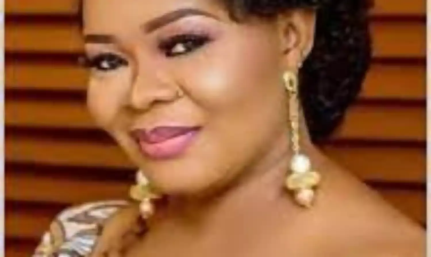 Stakeholder advocates standard to sign-up musicians