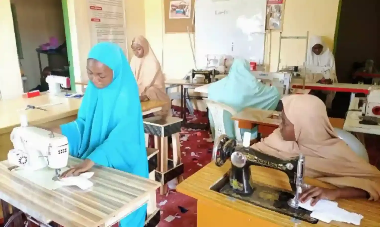 Adolescent girls produce 15,000 reusable sanitary pads