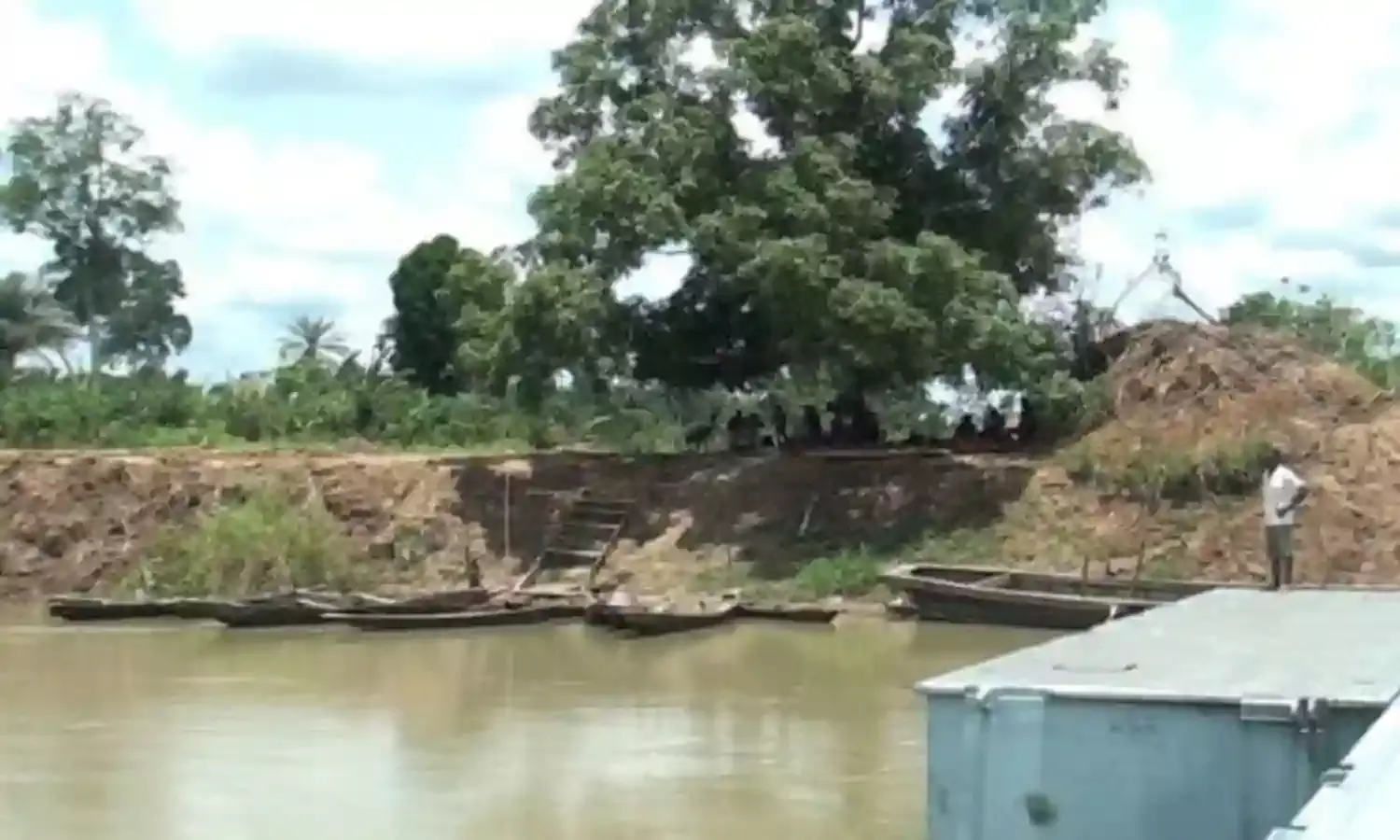 Environmentalist Seeks Reopening of Silver River in Bayelsa to Check Cholera Spread