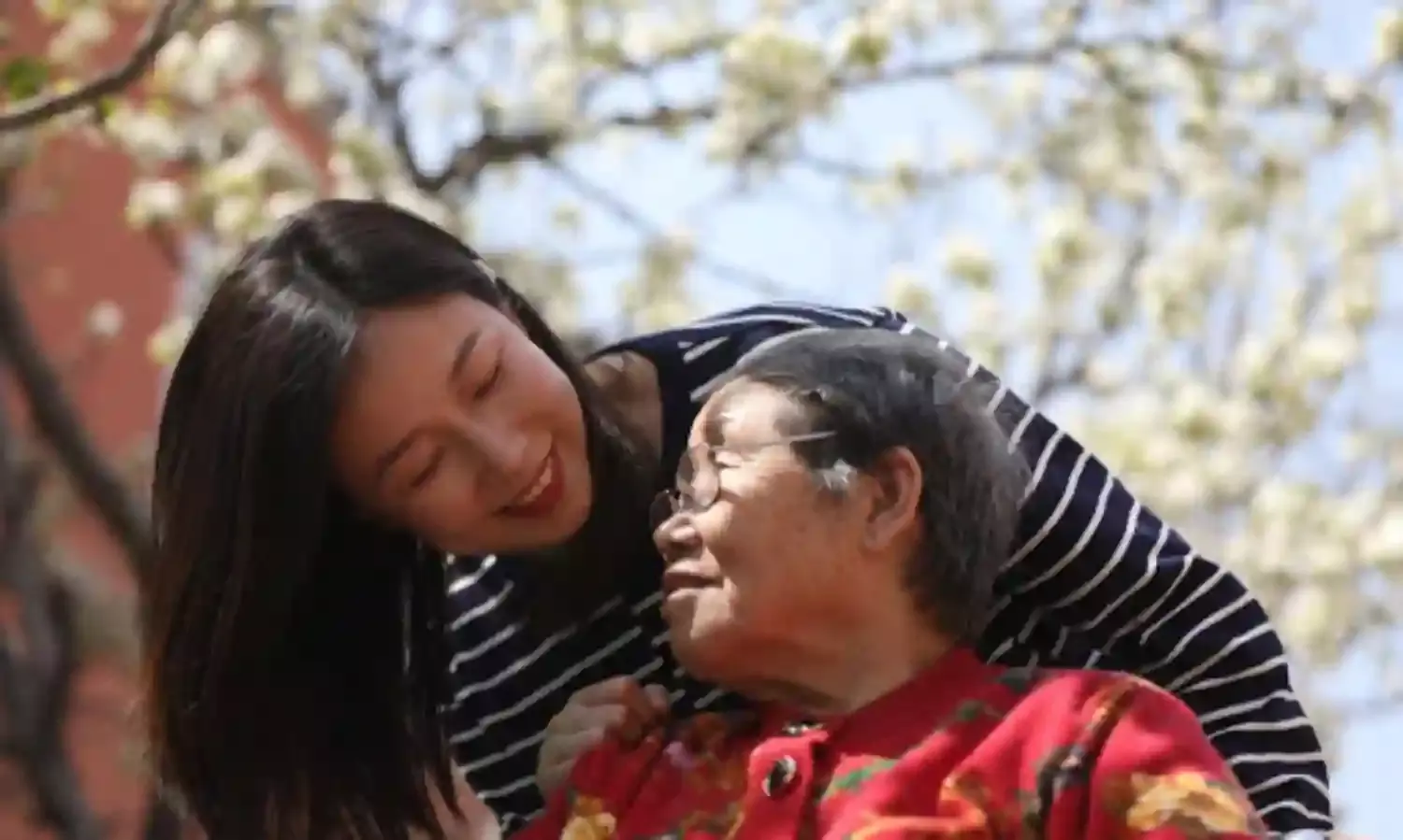 Harvard Girl Quits Wall Street Job