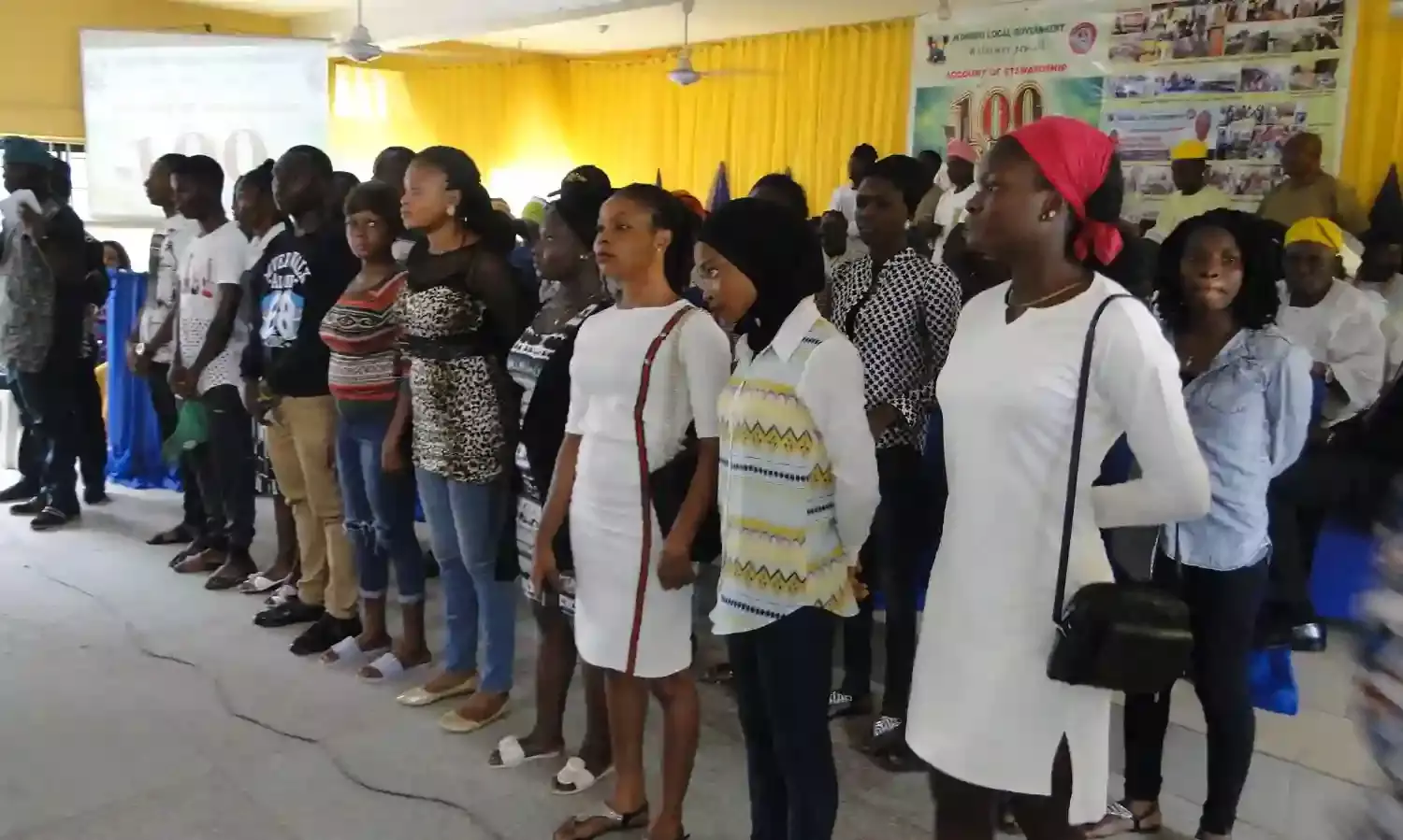 Ikorodu LG awards N10,000 each to 100 indigent students