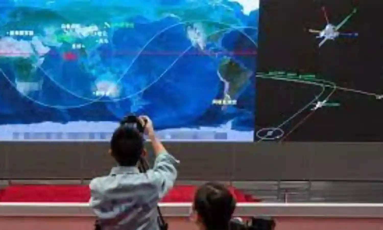 China to Announce Name of its First Mars Rover