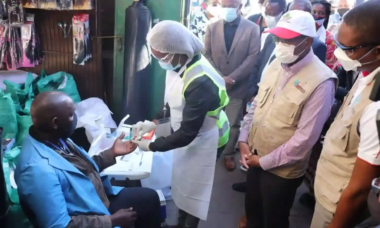 Mozambique receives its first batch of COVID-19 vaccines