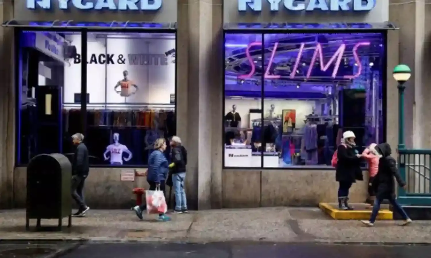 Canadian fashion mogul charged with sex trafficking seeks bail