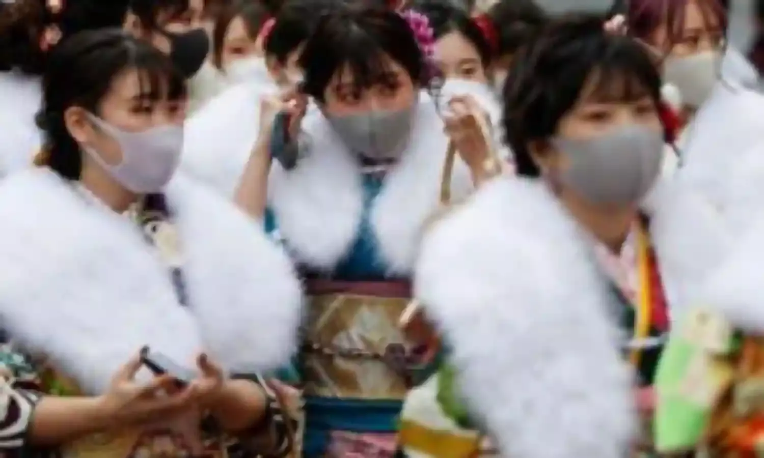 Young Japanese celebrate Coming of Age Day under COVID’s shadow