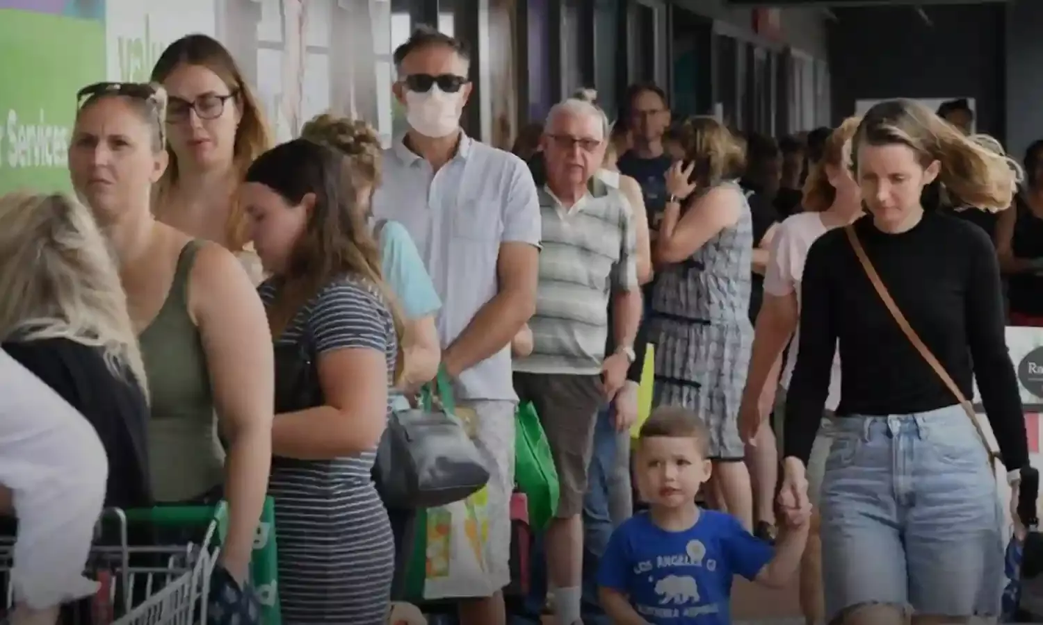 Australia on high alert after overseas travellers bring new COVID-19 strains