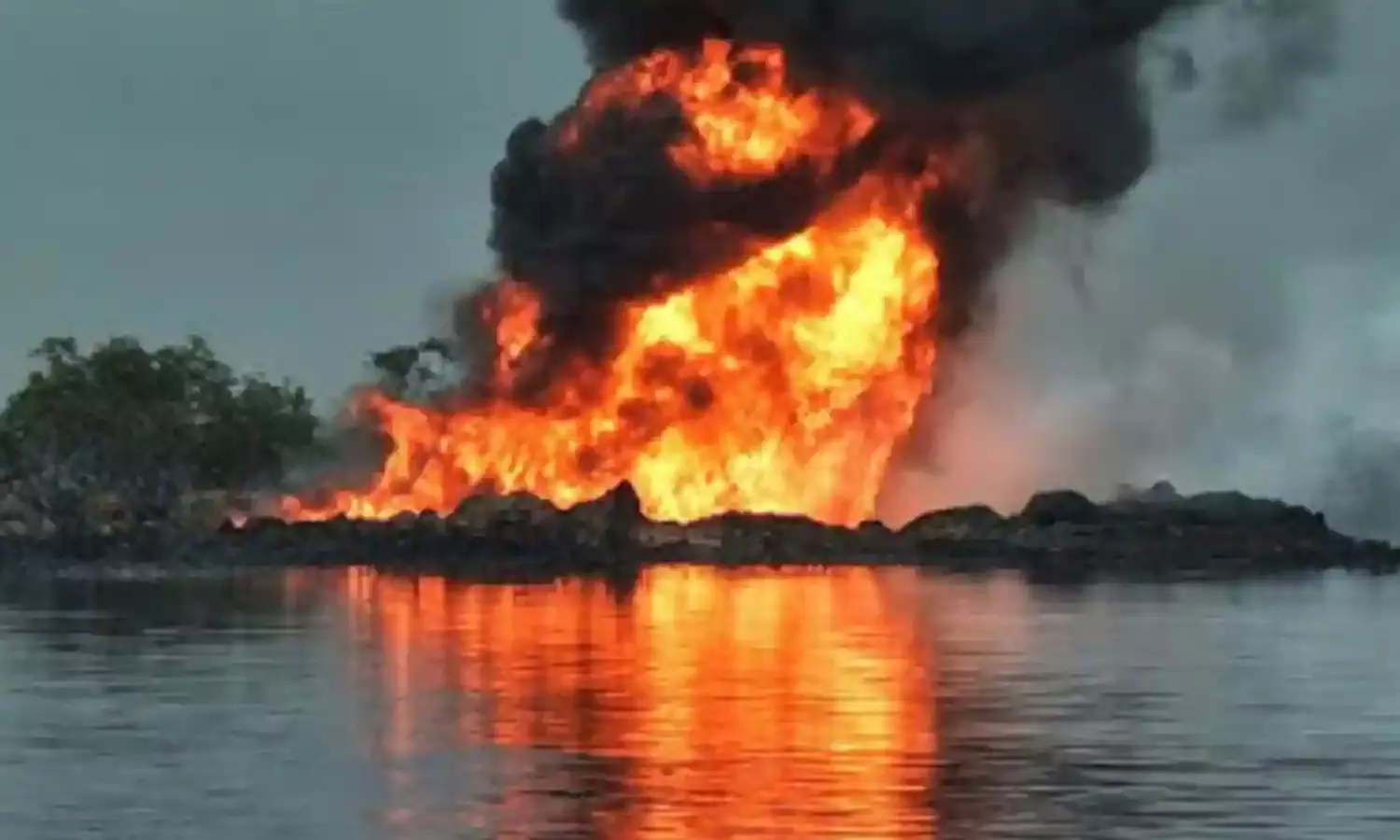 Gas pipeline explosion rocks Rivers community — Paramount ruler