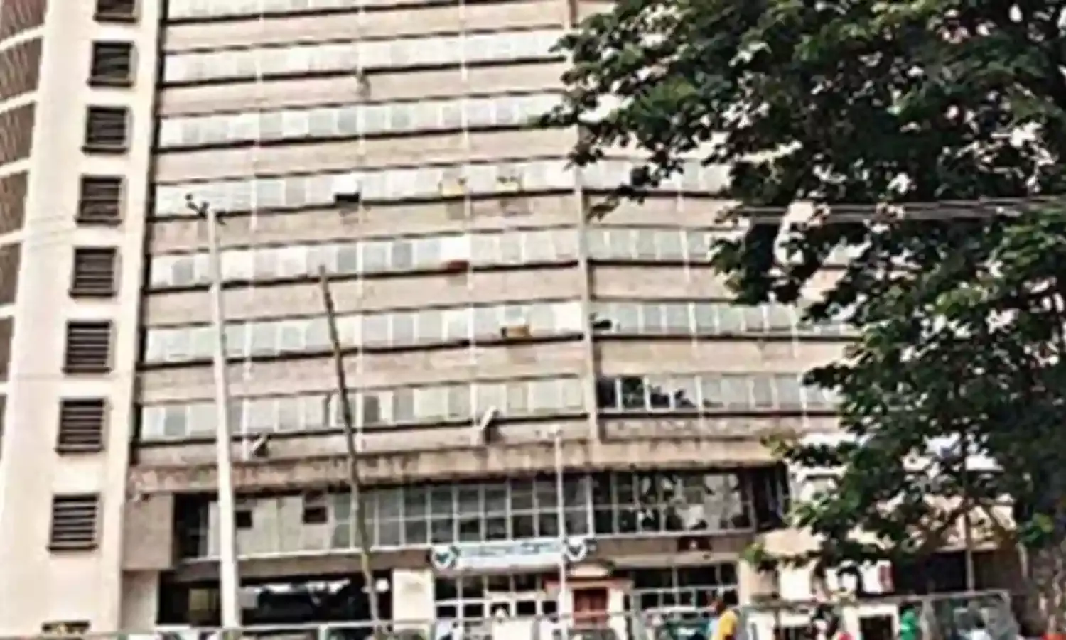 Cocoa House elevator crash kills 1, injures 3