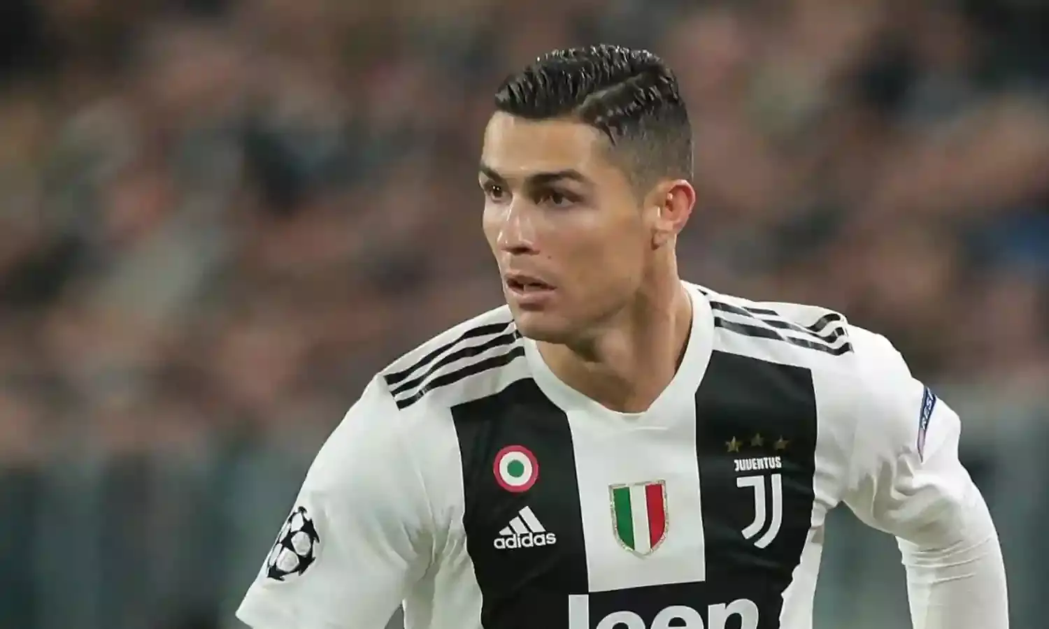 Ronaldo misses penalty kick