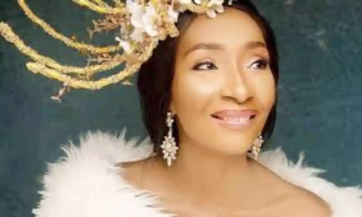 Movie producer advises youth on self development