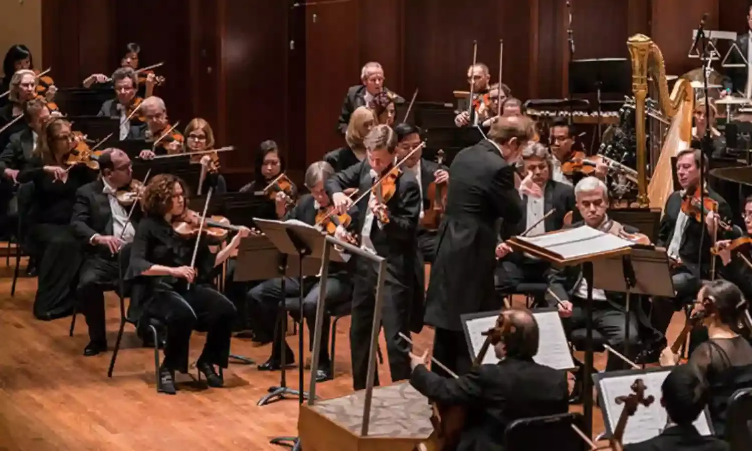 Musicians from every country form Earth Orchestra to record unique song