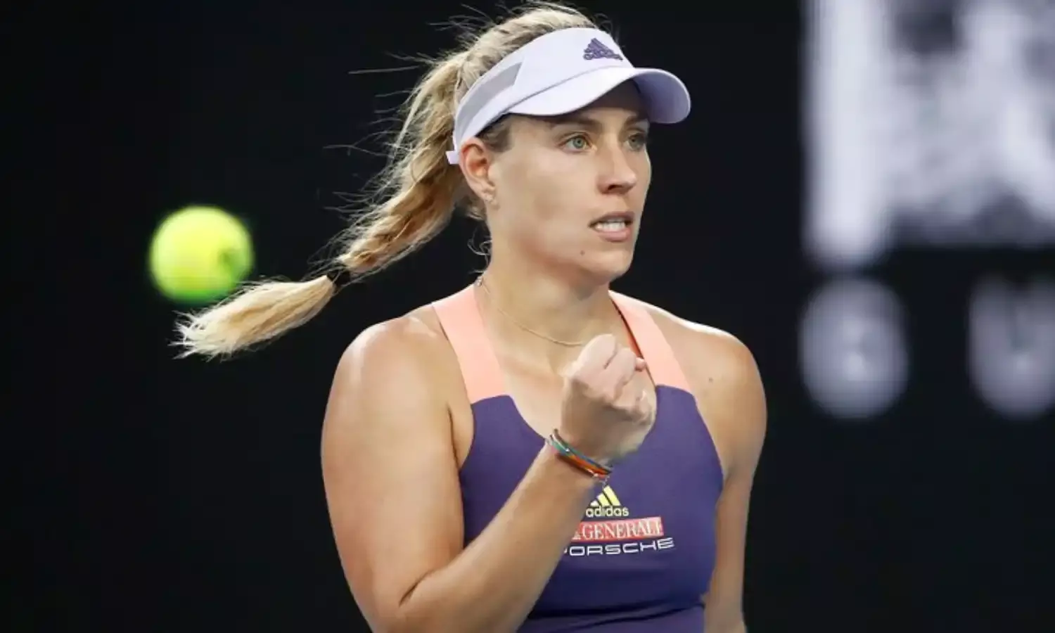Kerber battles past Friedsam to reach third round