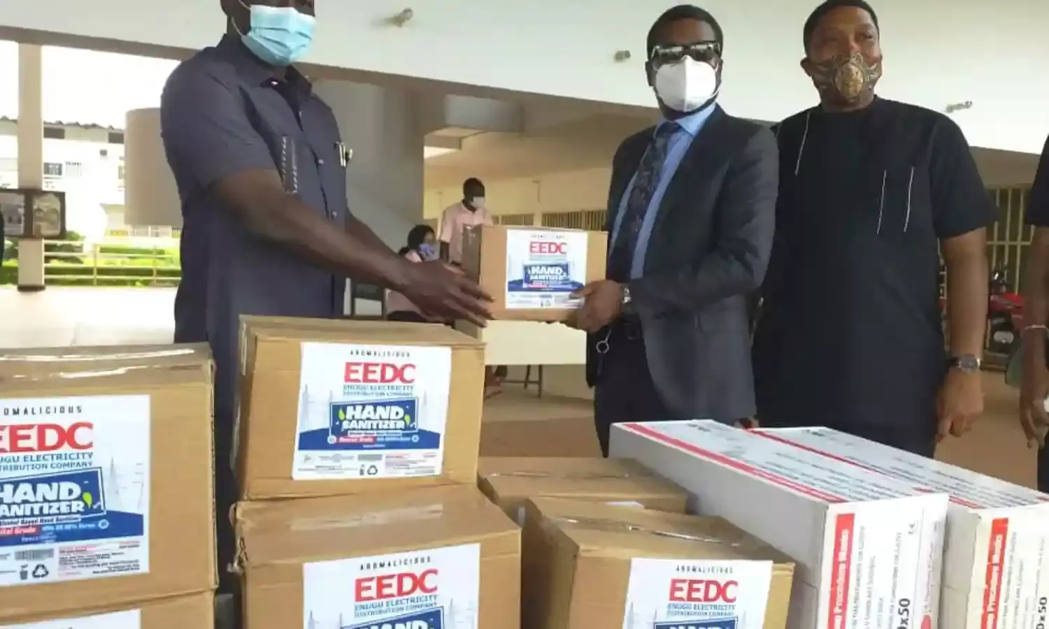 Enugu residents laud EEDC for improvement in electricity supply, maintenance