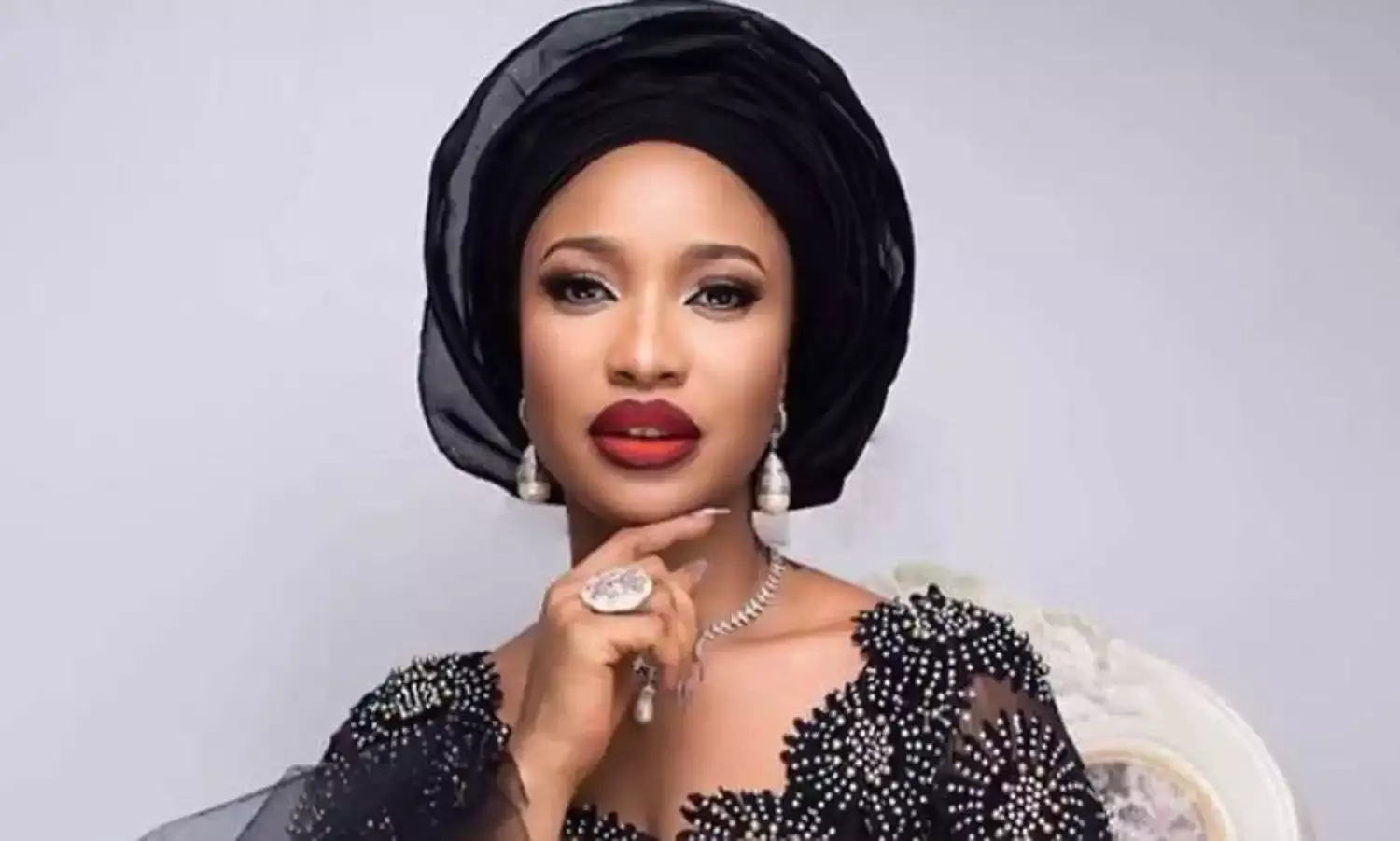 Nollywood Actress,Tonto Dikeh lauds FG over various youths’ development programmes