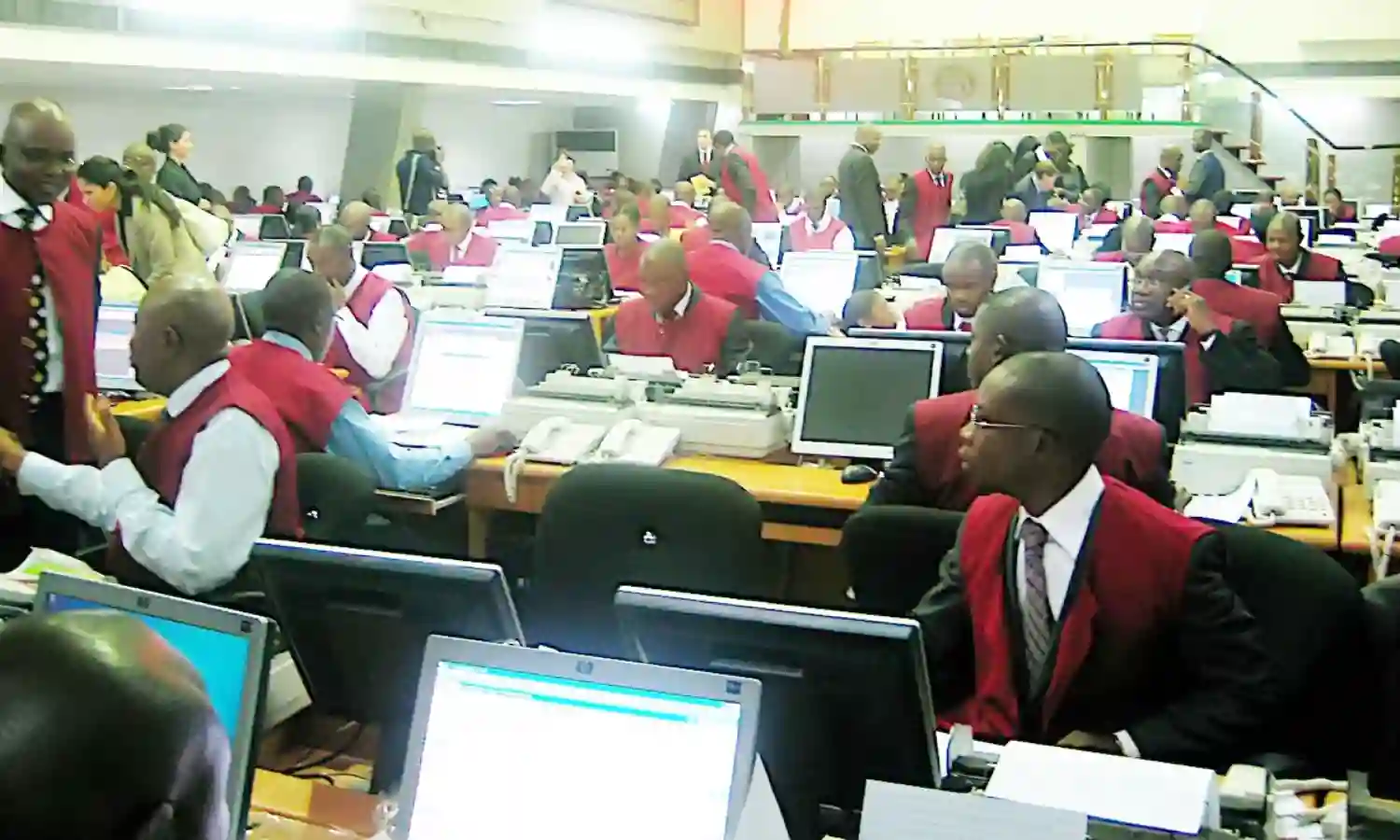 Nigeria’s stock market opens week with N55bn loss