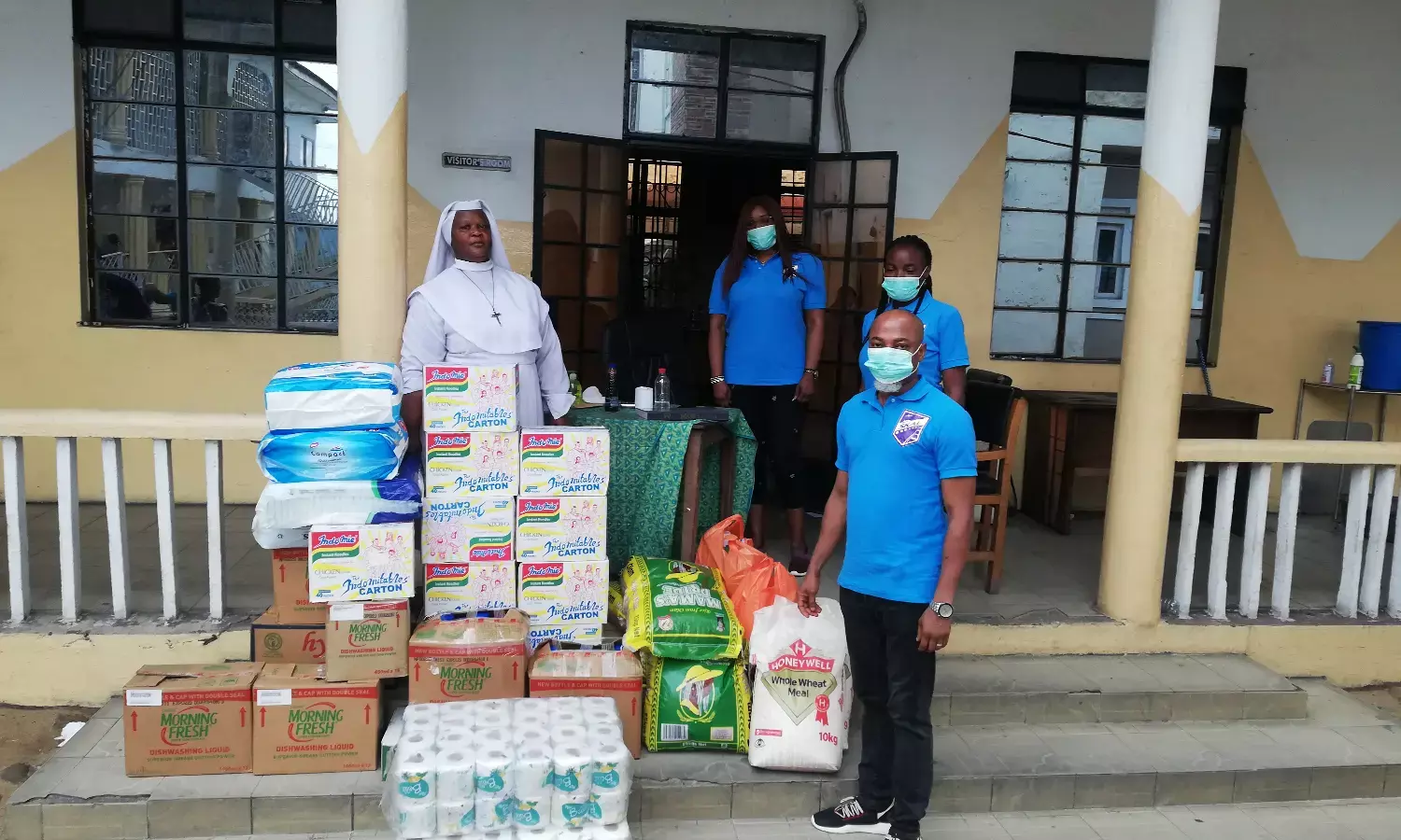WORLD SKAL DAY: Skal Port Harcourt donate Palliatives to Home for the Elderly