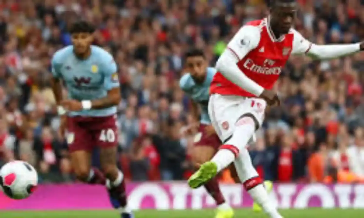 Arsenal Narrowly escapes draw as Aubameyangs late strike hands them win over Aston Villa