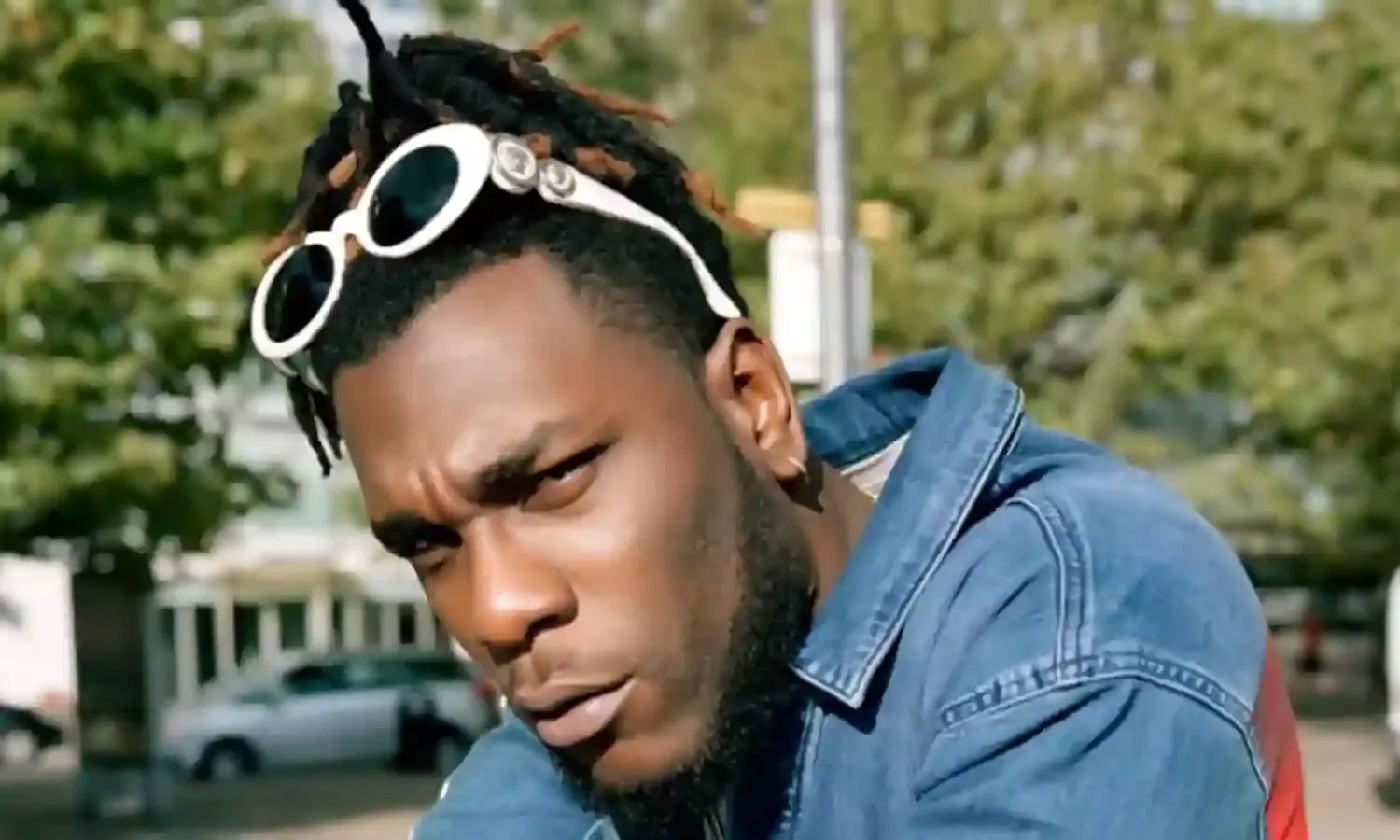 Burna Boy leaves social media