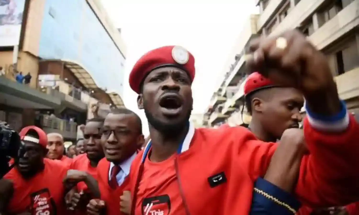 Uganda Police arrest pop star, Bobi Wine