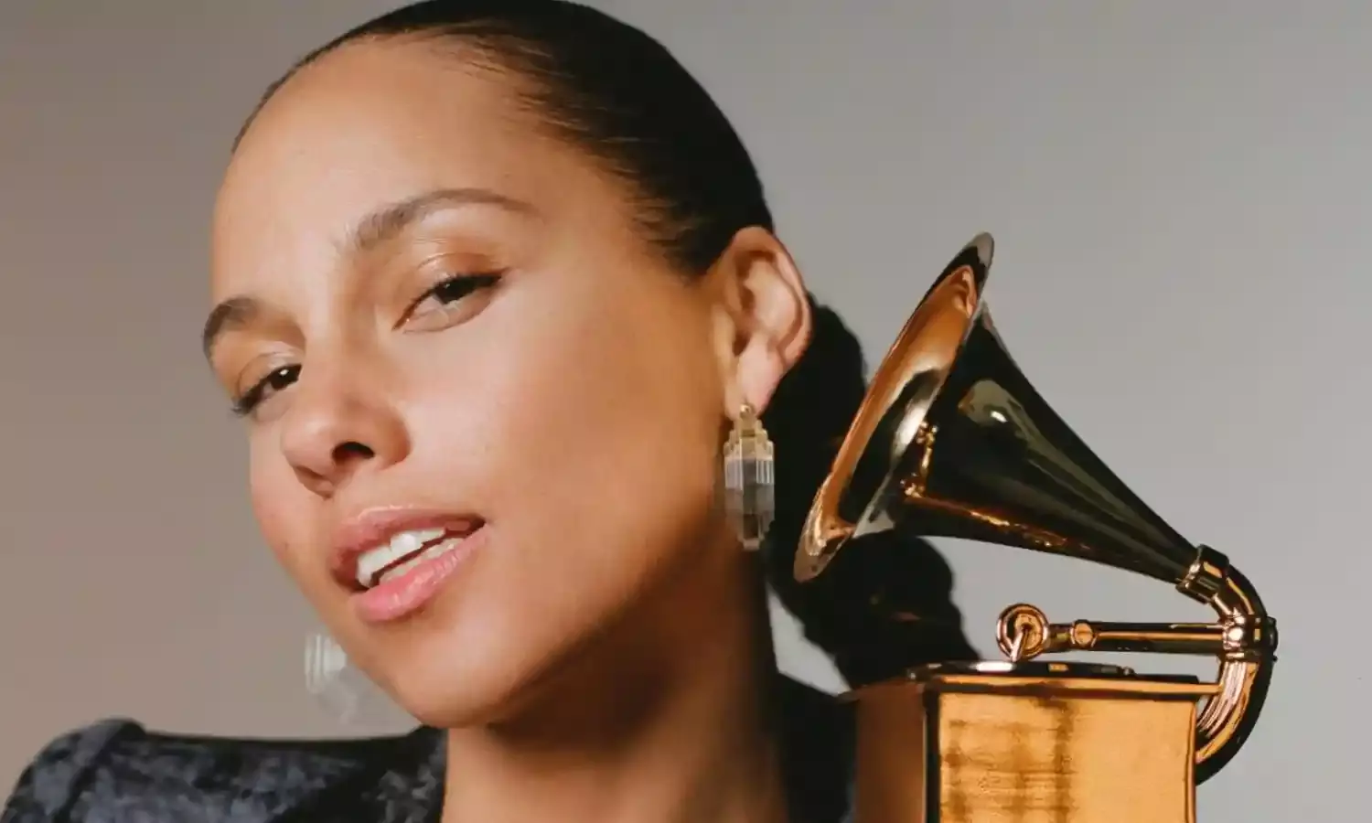 Alicia Keys to host 2019 Grammy Awards