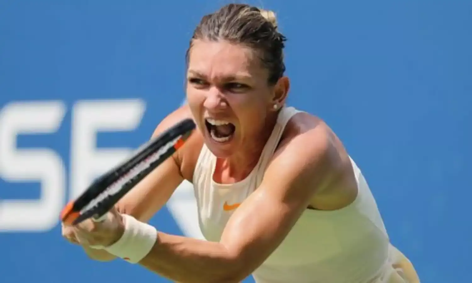 Halep falls to Barty in Sydney’s second round
