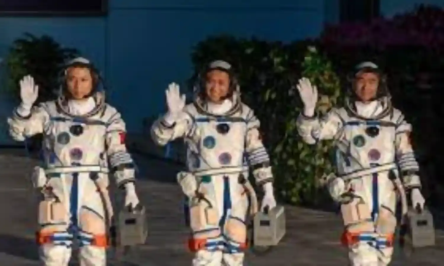 I want to tell my parents that I am back, Chinese astronaut says