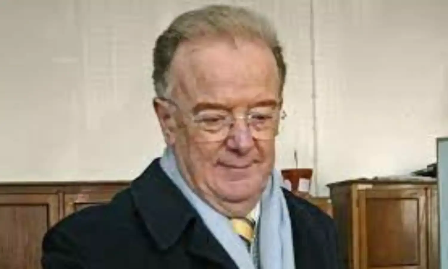 Xi extends condolences over passing of former Portuguese President