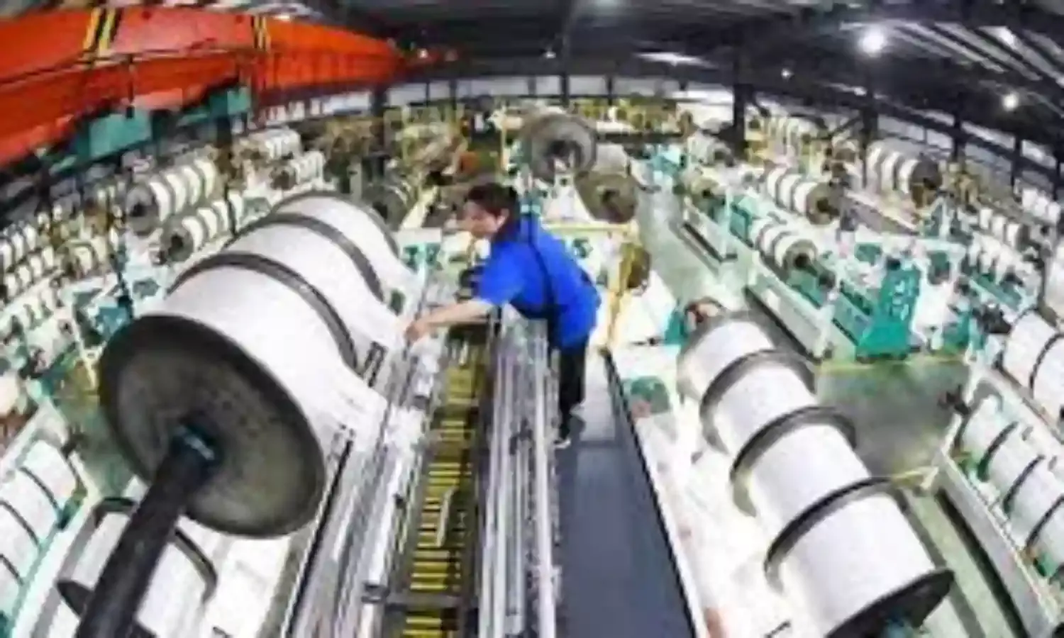 China’s manufacturing PMI edges down to 50.1