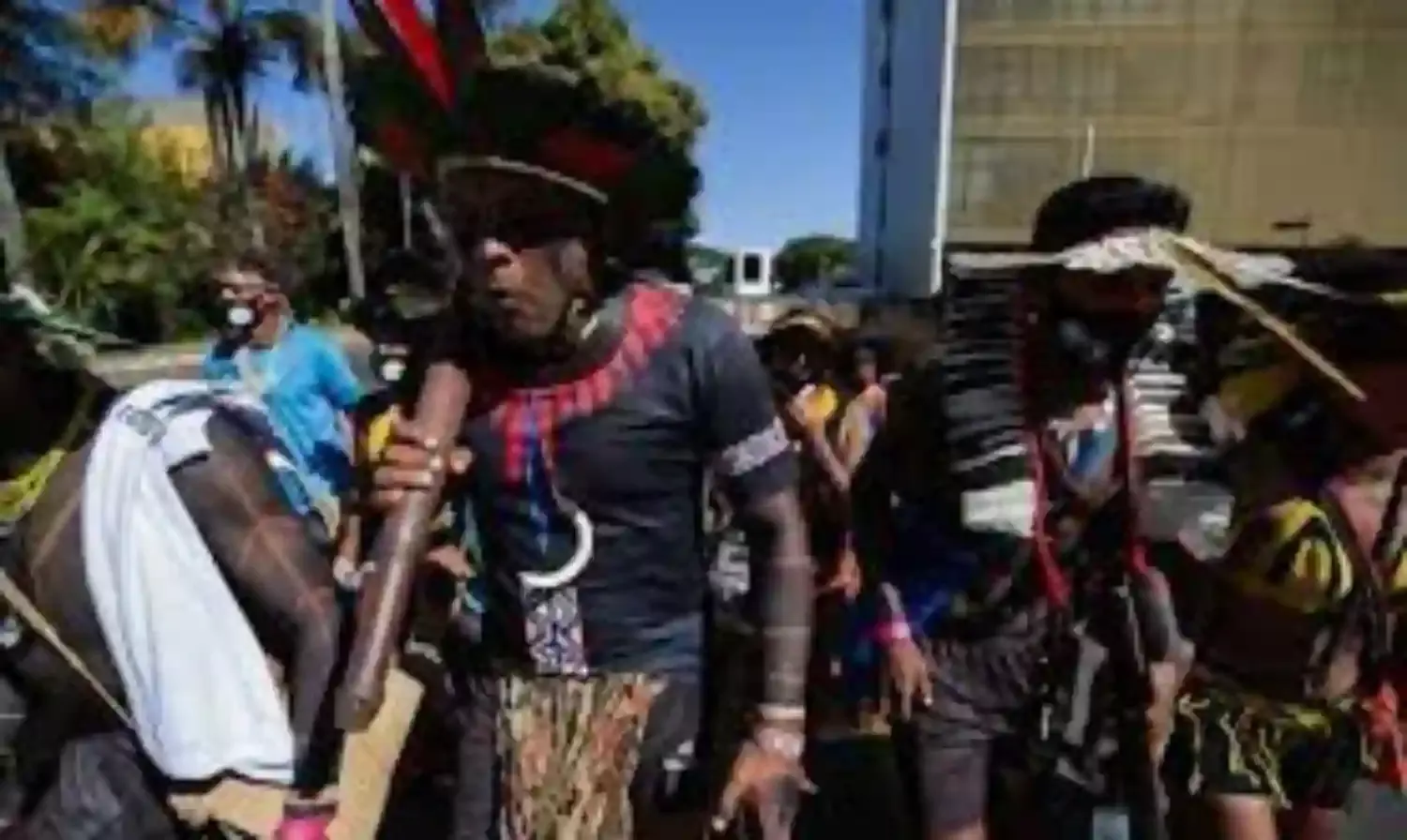 Thousands of indigenous Brazilians protest