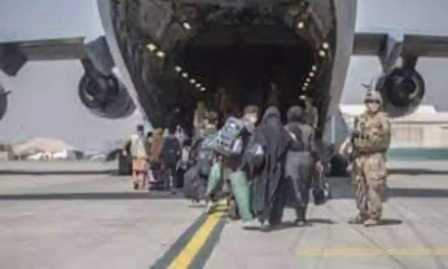 3 military planes to bring Afghan evacuees