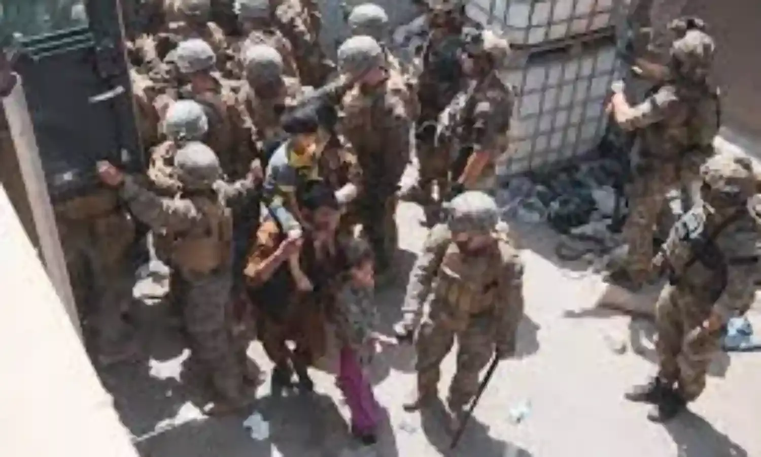 Afghan security officer killed in armed clash