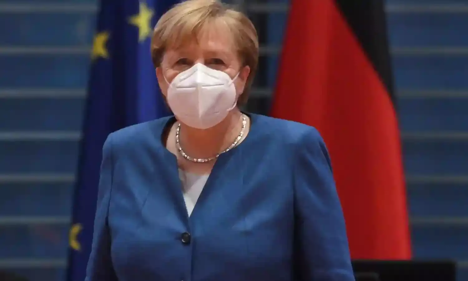 Germany’s Merkel Drawn into Controversy Over Face Masks