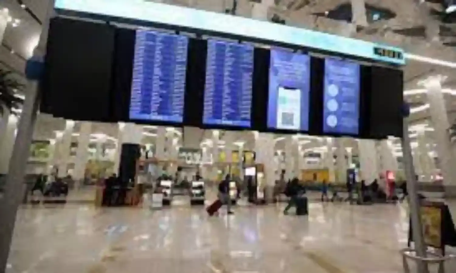 Britain sees surge in travel bookings after post-lockdown opening