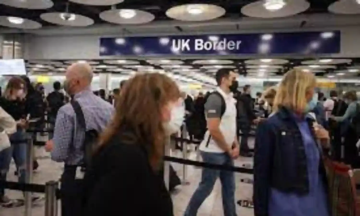 England to open borders to vaccinated U.S., EU citizens soon – Reports