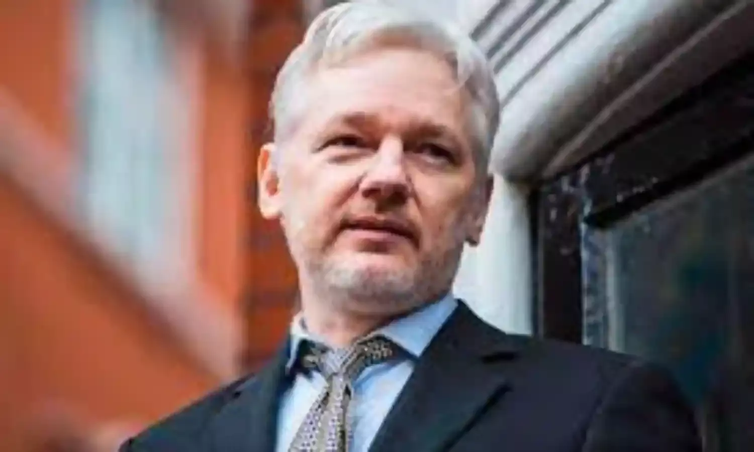 Wikileaks founder Assange loses Ecuadorian citizenship