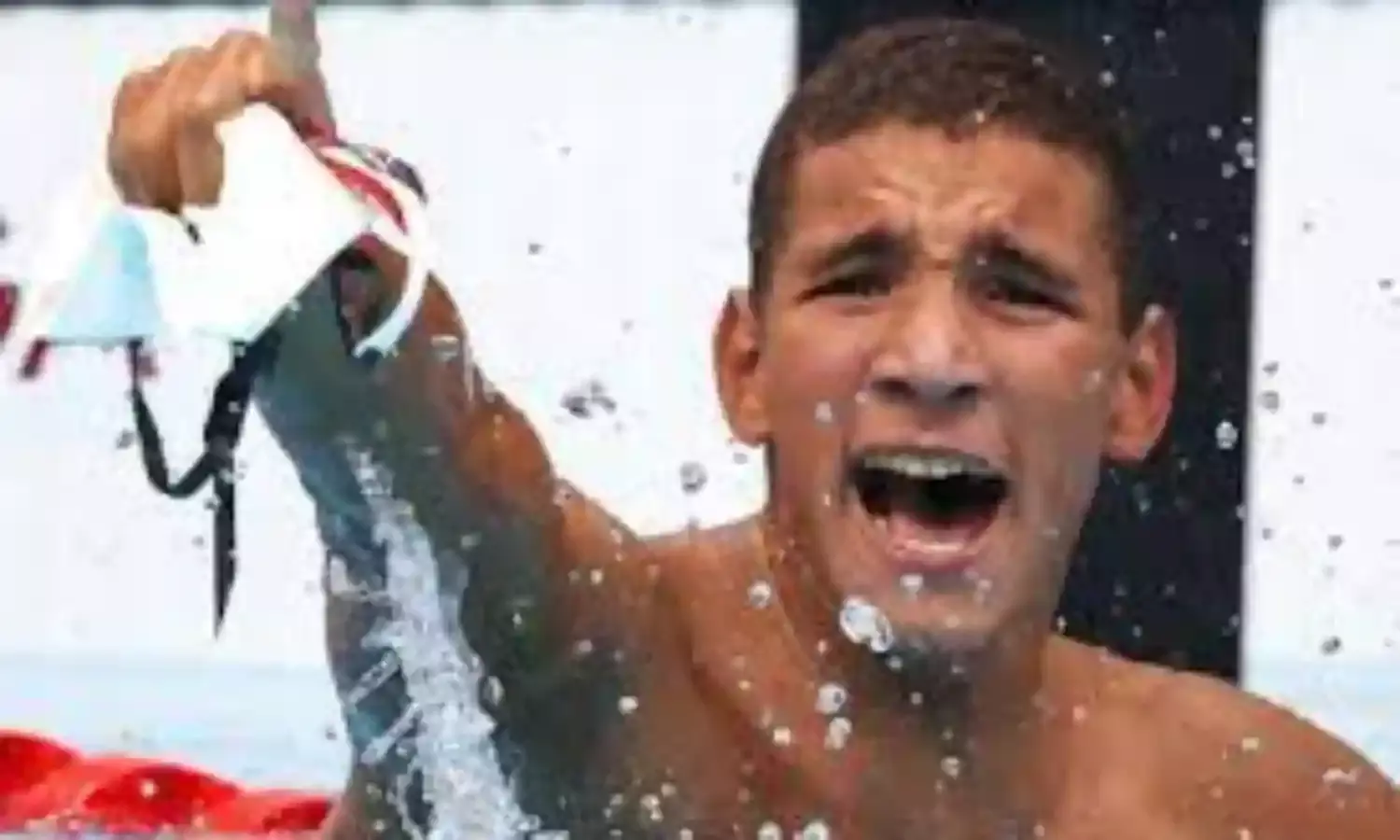 Tunisia’s Hafnaoui wins men’s 400m freestyle