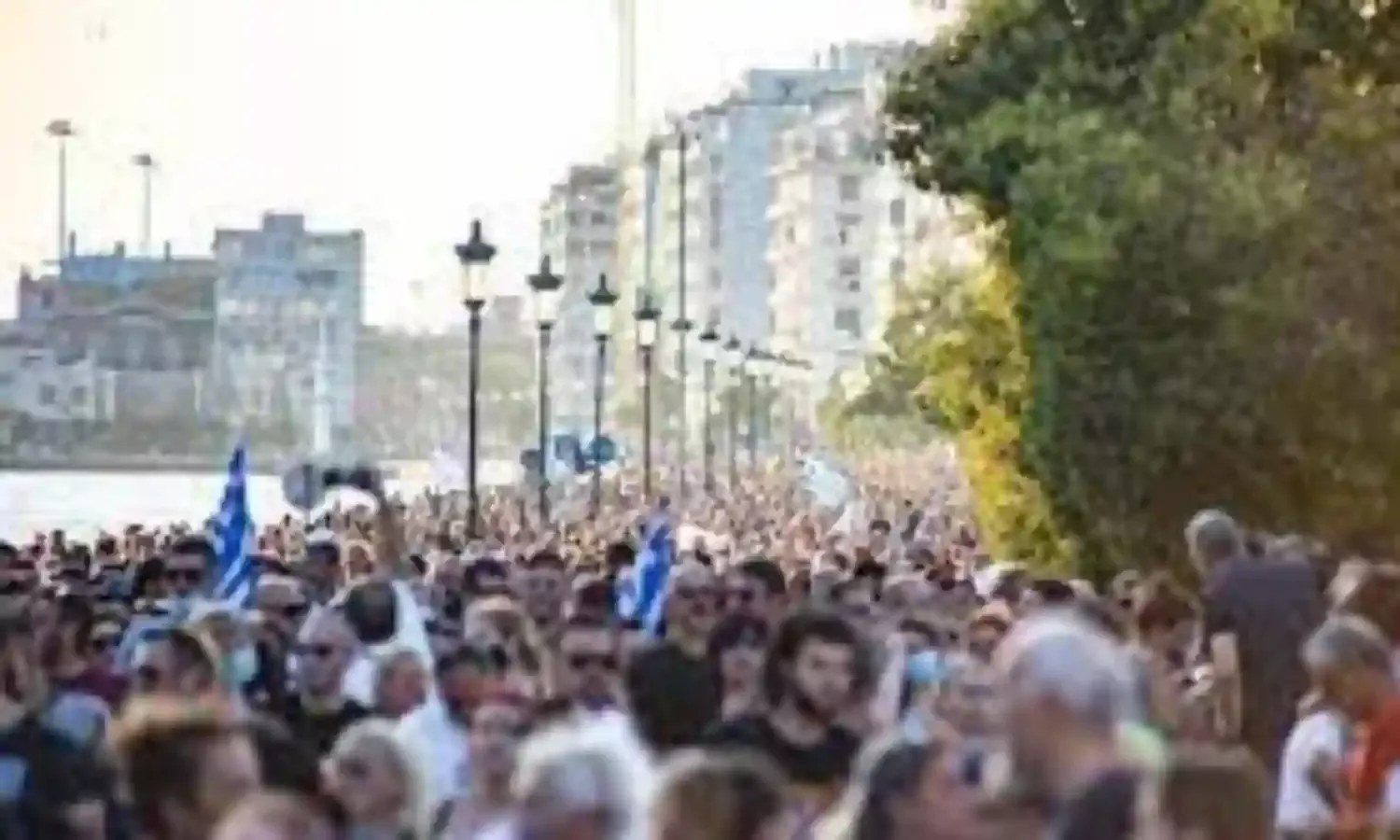 Protest against new coronavirus rule “green pass”