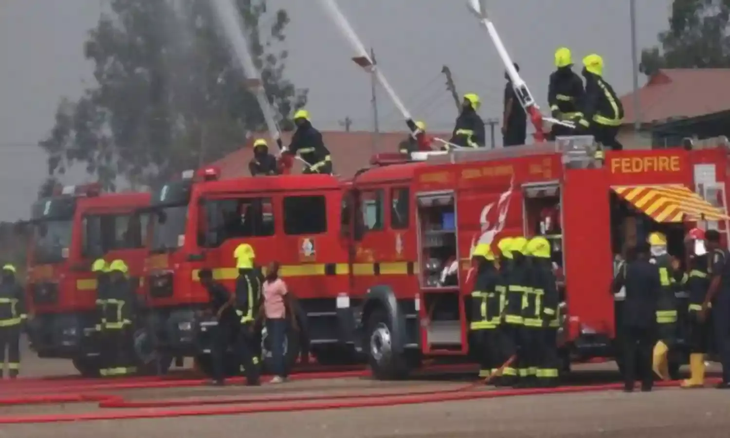 Oyo market fire: Federal Fire Service Controller-General visits scene