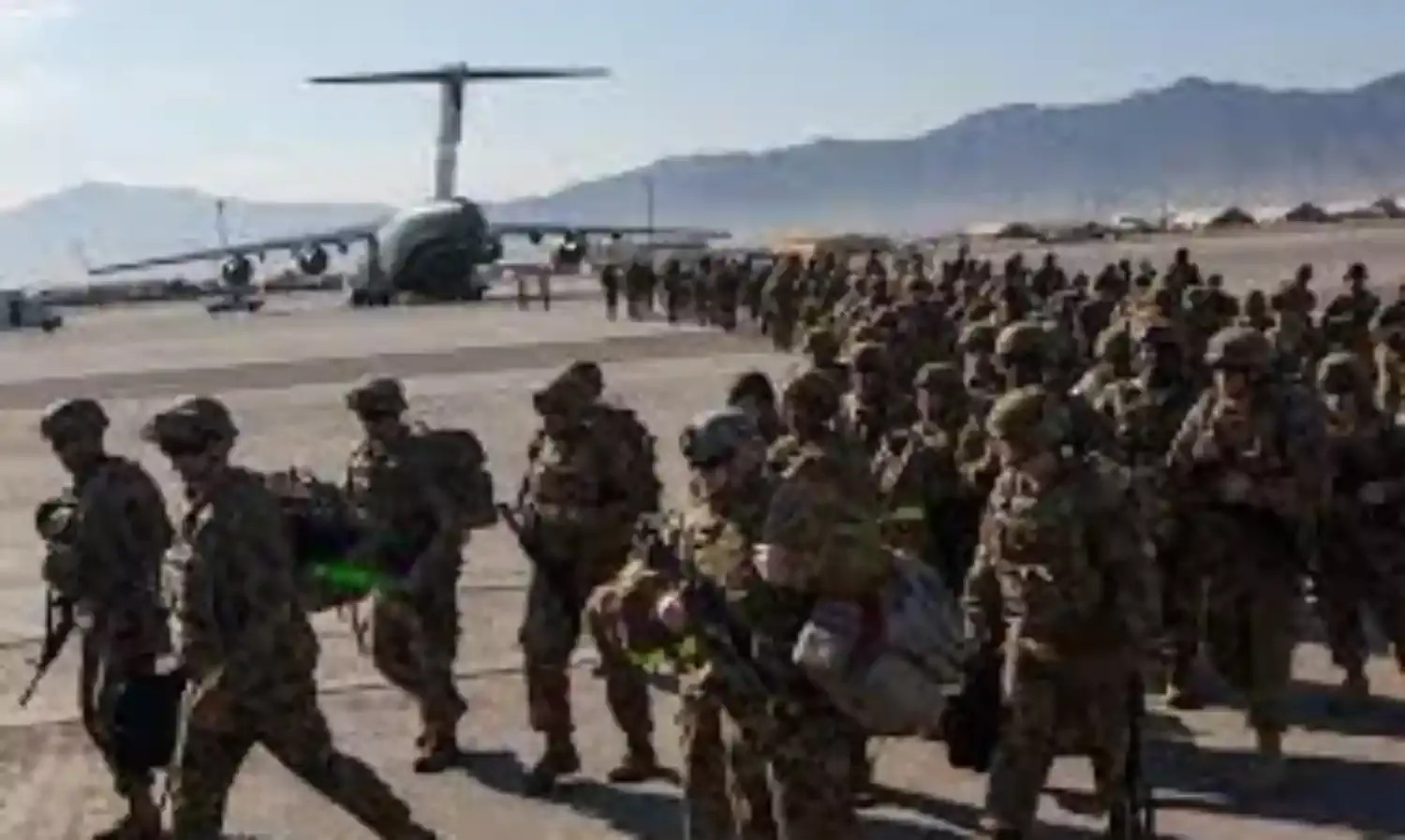 U.S. troops leave largest Afghan base in Bagram