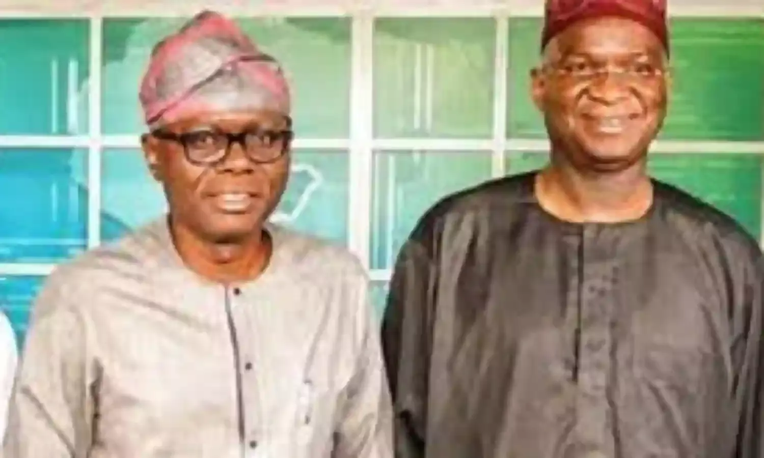 Sanwo-Olu felicitates Fashola at 58