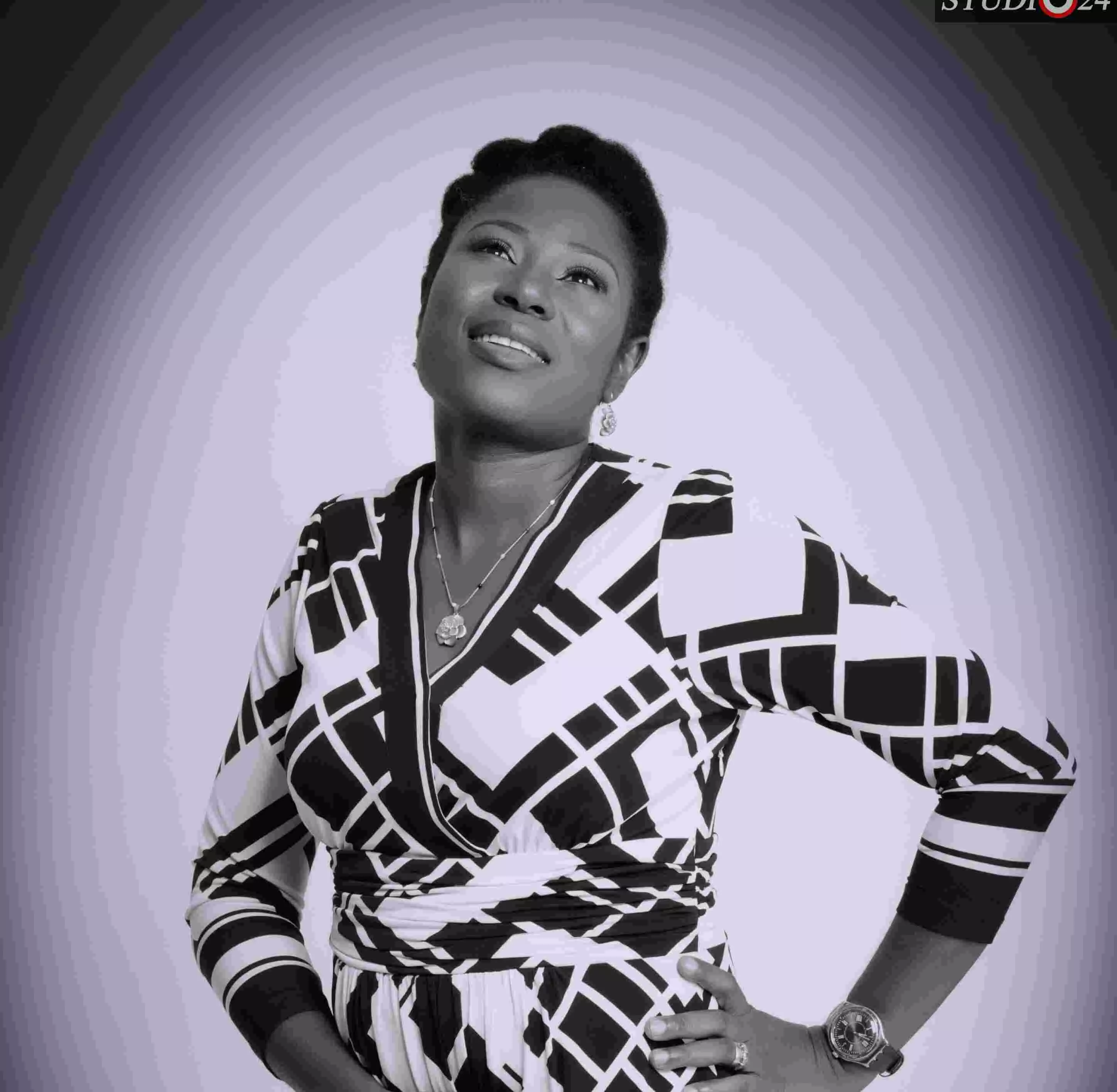 MEET NIGERIAS GOSPEL MUSIC DIVA…GRACE AMACHREE