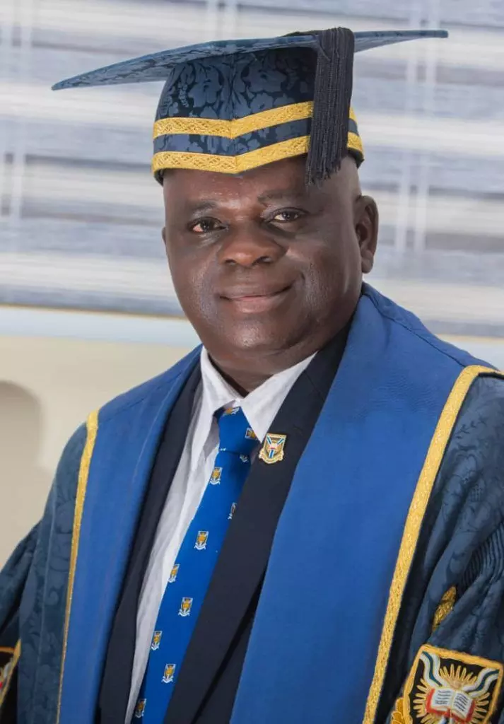 University of Ibadan assigns new bursar