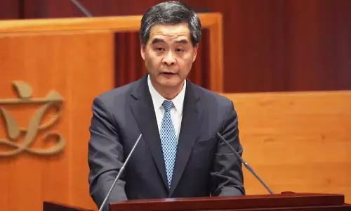 Hong Kong Chief Executive Leung mulls Return to Post Hong Kong Chief Executive Leung mulls Return to Post