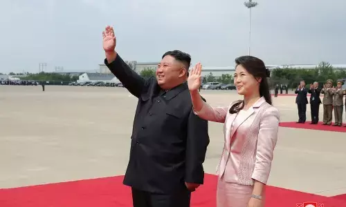 Kim Jong Un’s Wife makes First Public Appearance