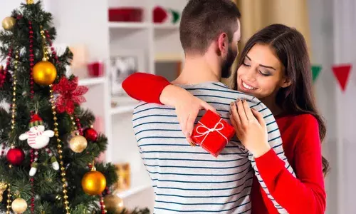 Poem: NO MORE CHRISTMAS GIRLFRIEND