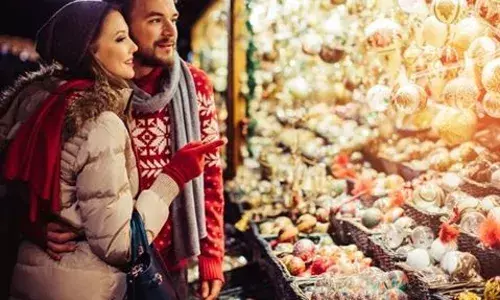 NO MORE CHRISTMAS GIRL FRIEND