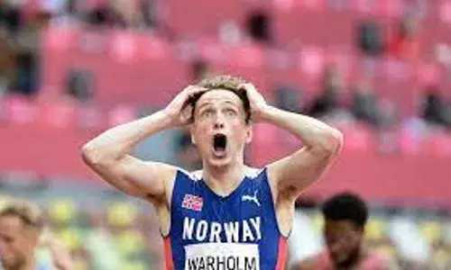 Norway’s Warholm smashes world record for gold Norway’s Warholm smashes world record for gold