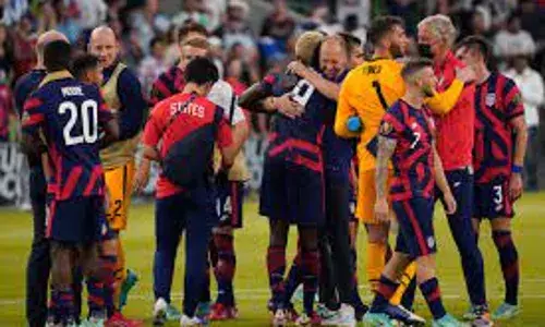 Defending champions Mexico to meet Gold Cup hosts U.S in final match Defending champions Mexico to meet Gold Cup hosts U.S in final match