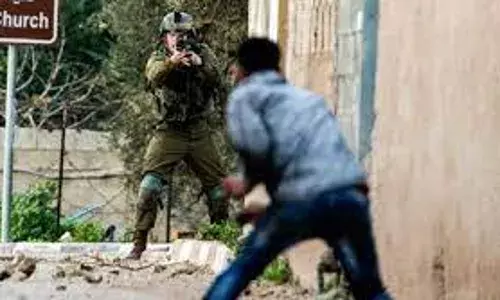 Palestinian shot dead by Israeli soldier Palestinian shot dead by Israeli soldier